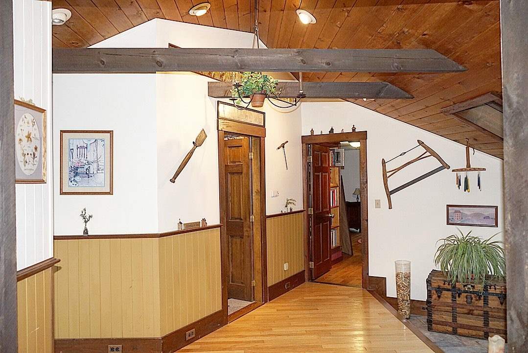 135 Mountain Road Deerfield, NH 03037 - Photo 19 of 40