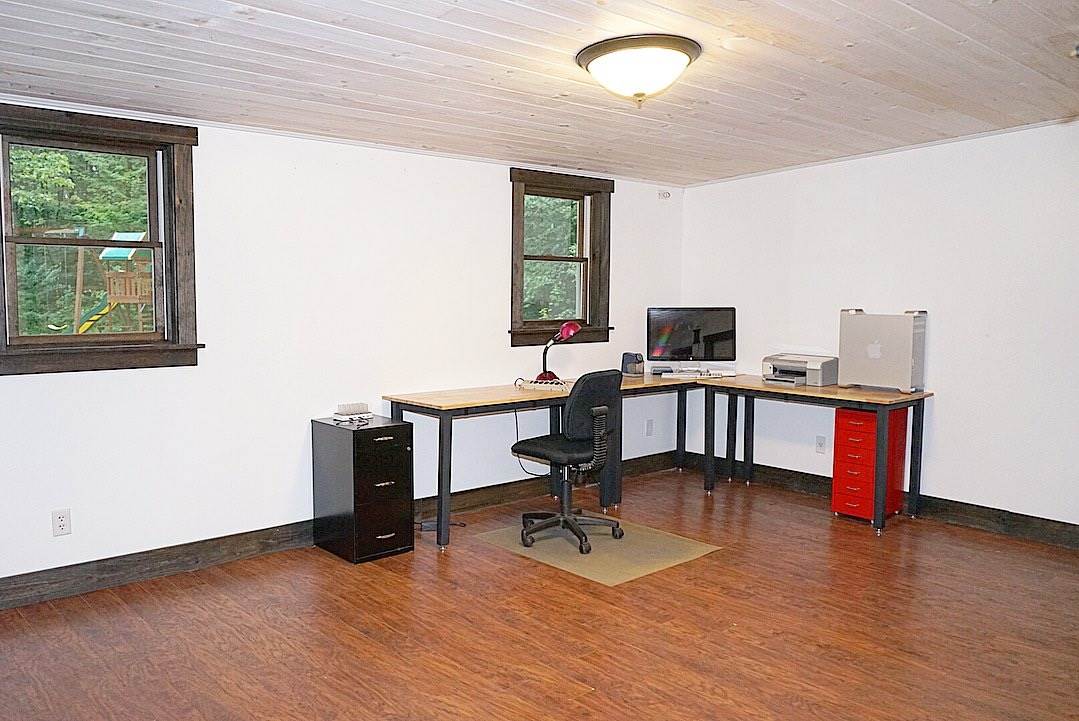 135 Mountain Road Deerfield, NH 03037 - Photo 30 of 40
