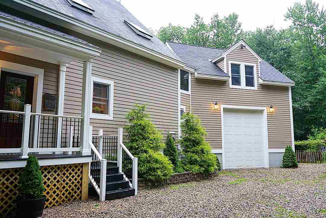 135 Mountain Road Deerfield, NH 03037 - Photo 4 of 40