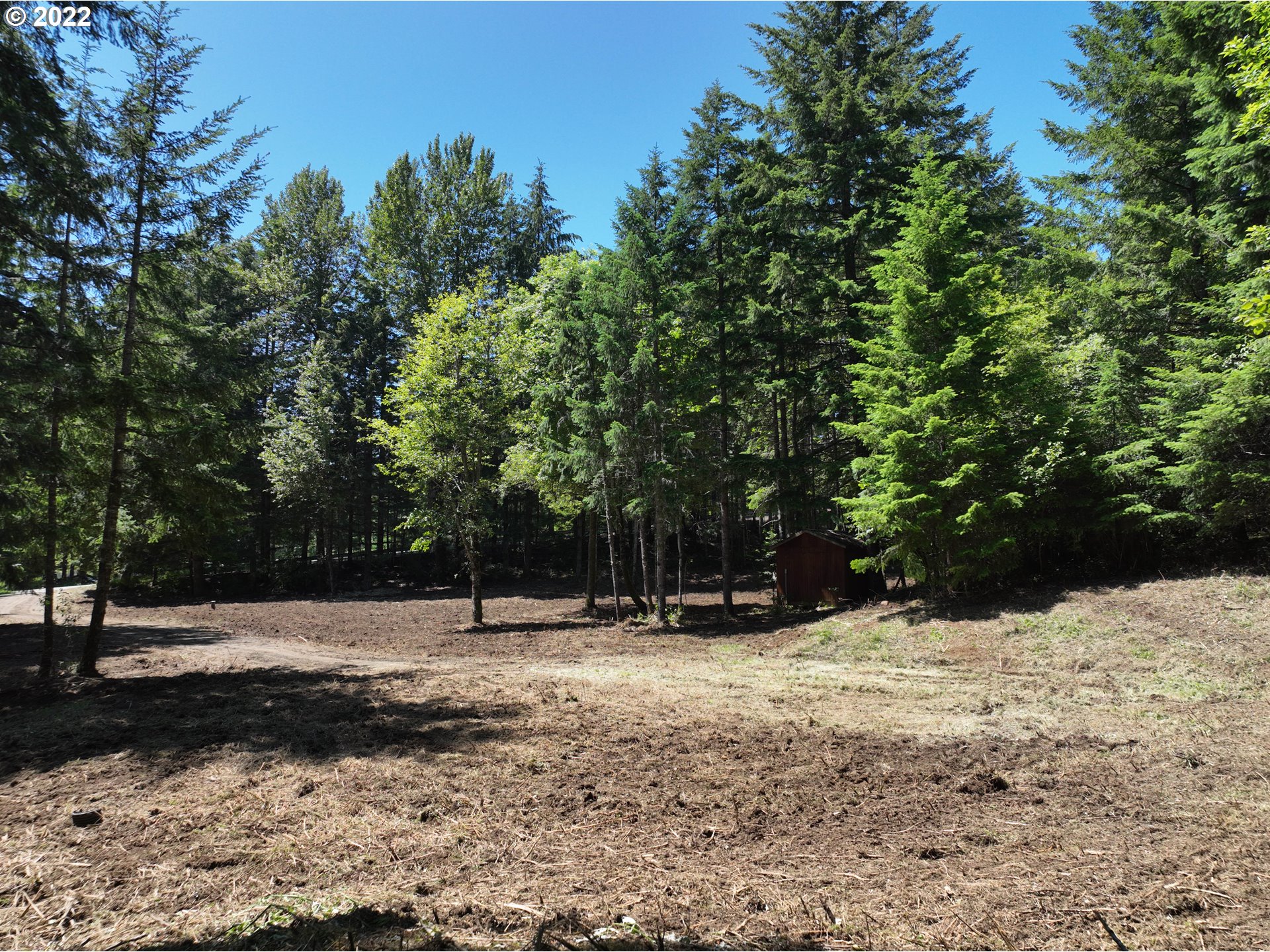 Baker Road Stevenson, WA 98648 - Photo 3 of 13 a view of outdoor space with trees