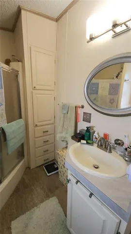 $129,700 | 3275 26th Avenue East, Unit 24, Bradenton, FL 34208