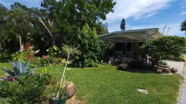 $129,700 | 3275 26th Avenue East, Unit 24, Bradenton, FL 34208