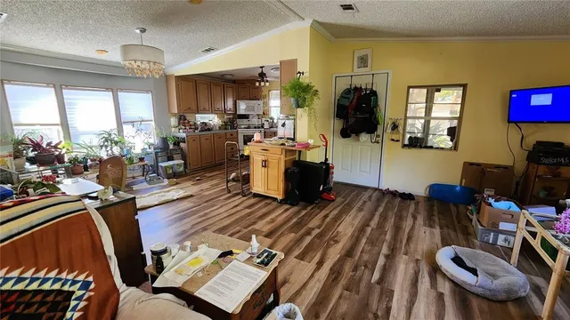 $129,700 | 3275 26th Avenue East, Unit 24, Bradenton, FL 34208