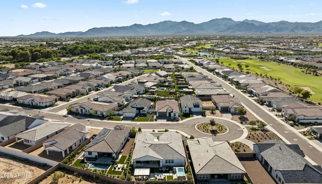 $3,300 | 10921 North Blakely Street, Surprise, AZ 85388