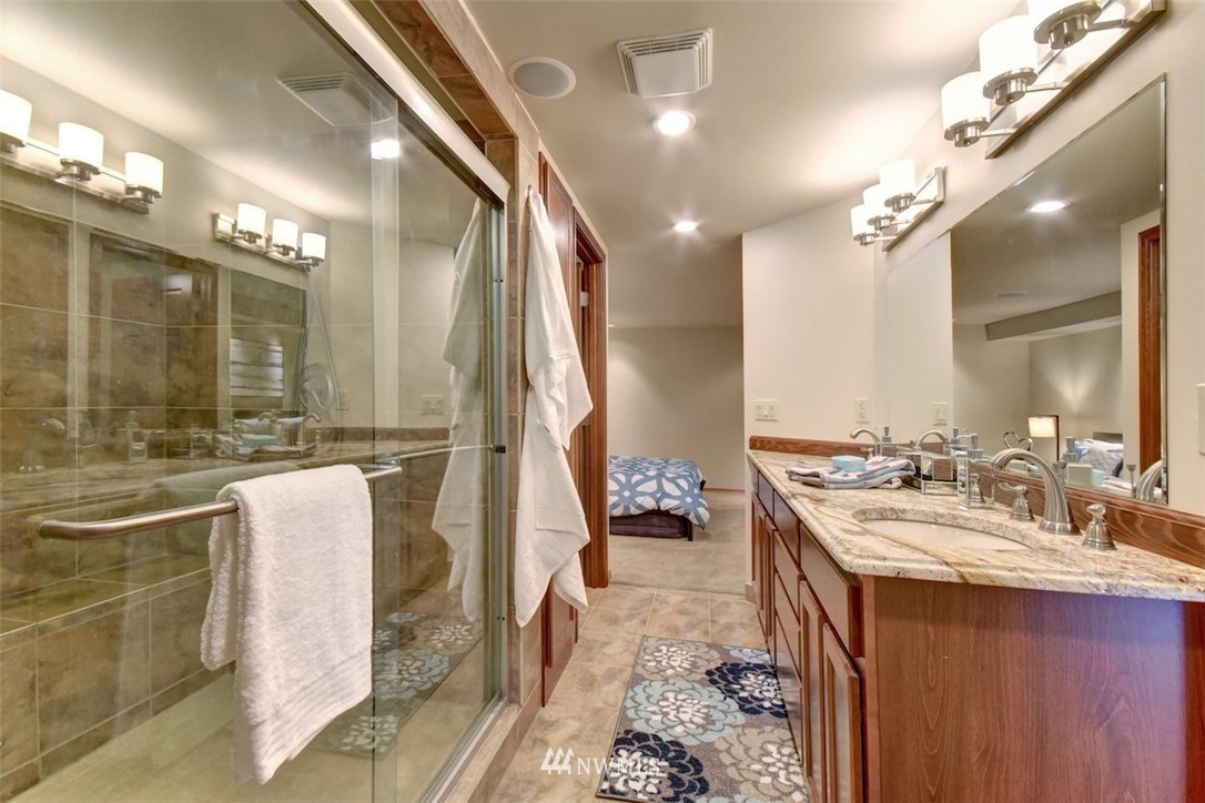 516 South 15th Street Renton, WA 98055 - Photo 12 of 25