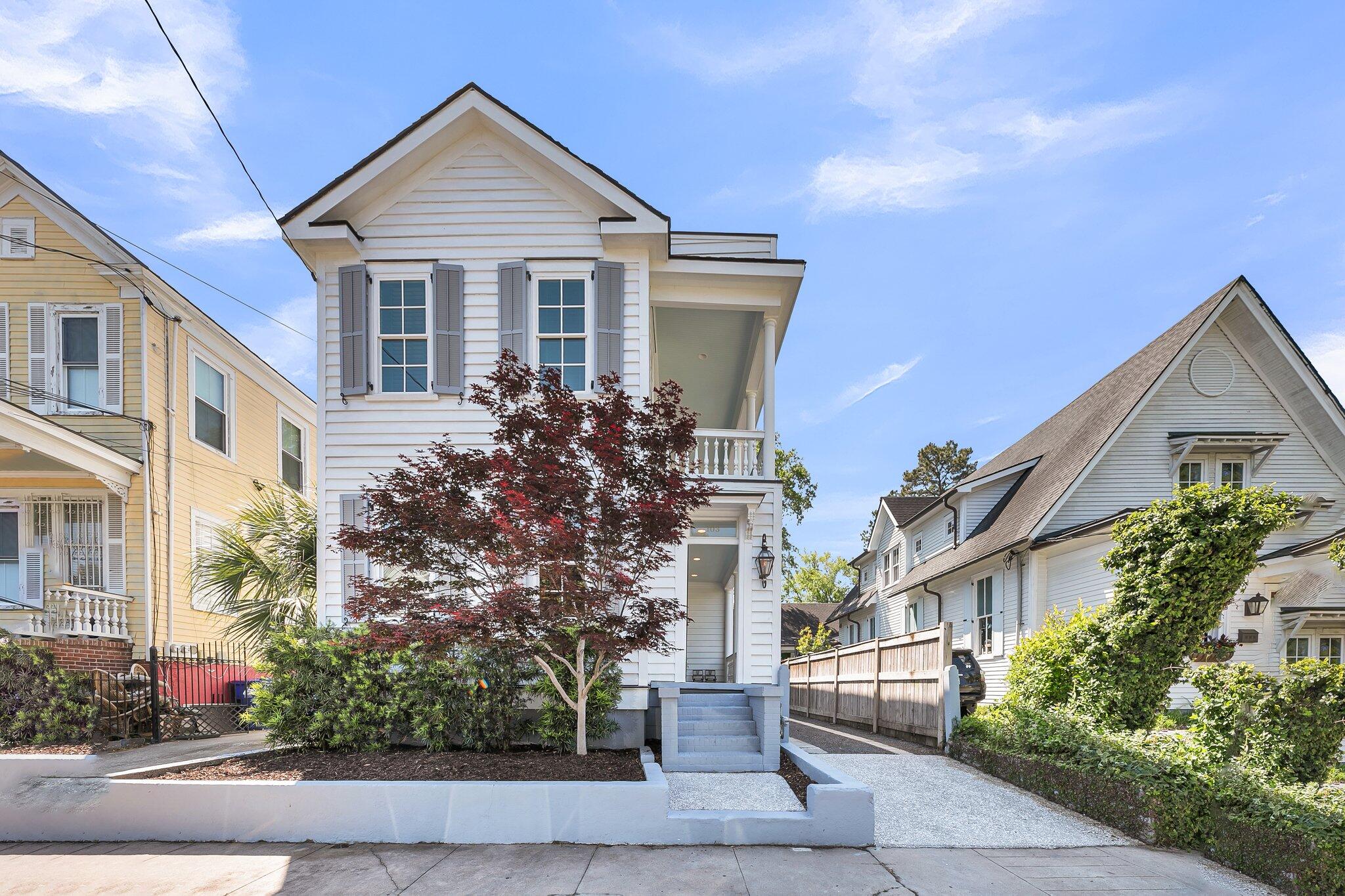 103 Fishburne Street Charleston, SC 29403 - Photo 2 of 41 CREM - 103 Fishburne-41