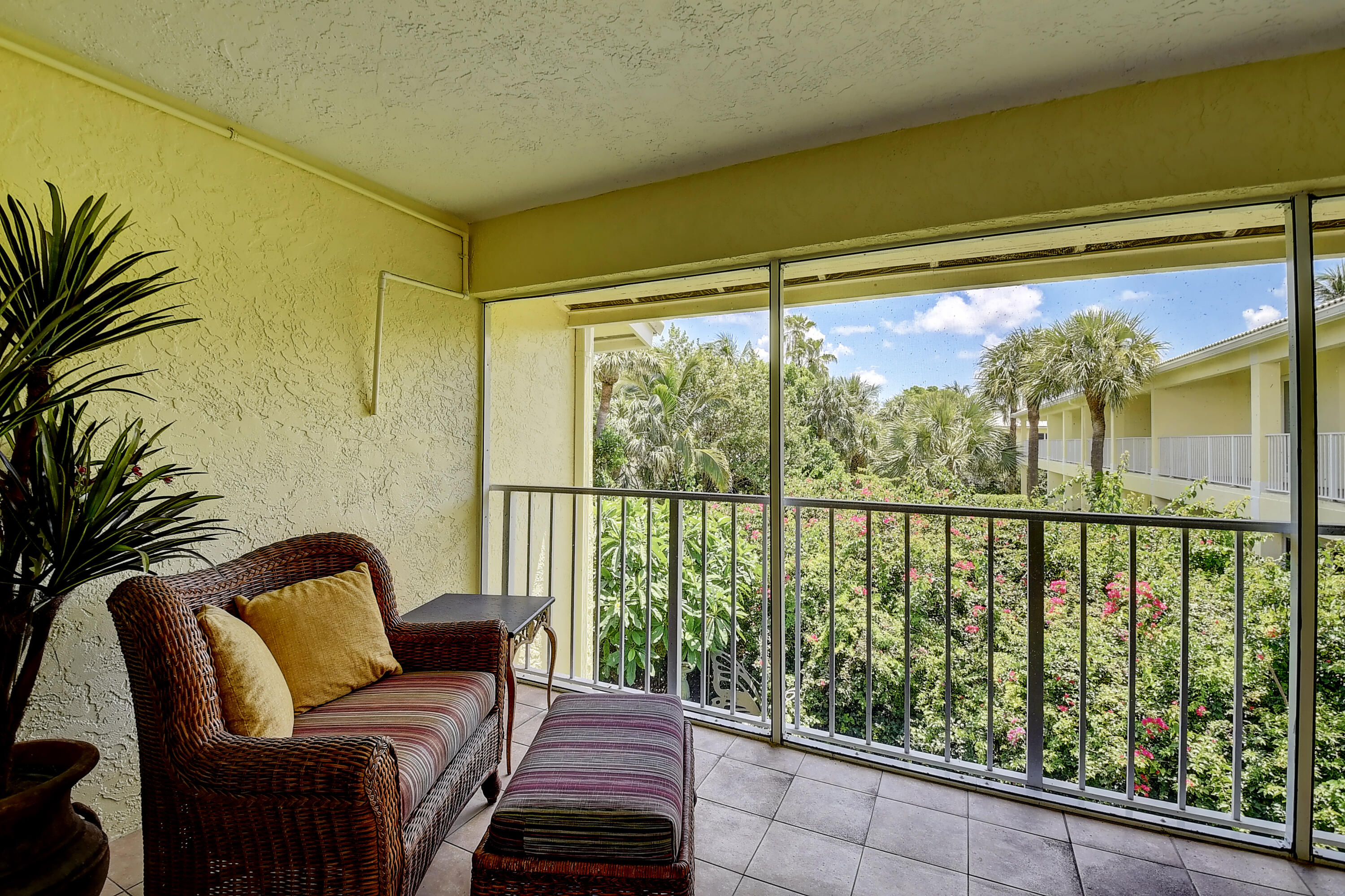 5101 North Ocean Boulevard, Unit B Ocean Ridge, FL 33435 - Photo 28 of 39 28_virtuals1 (72)