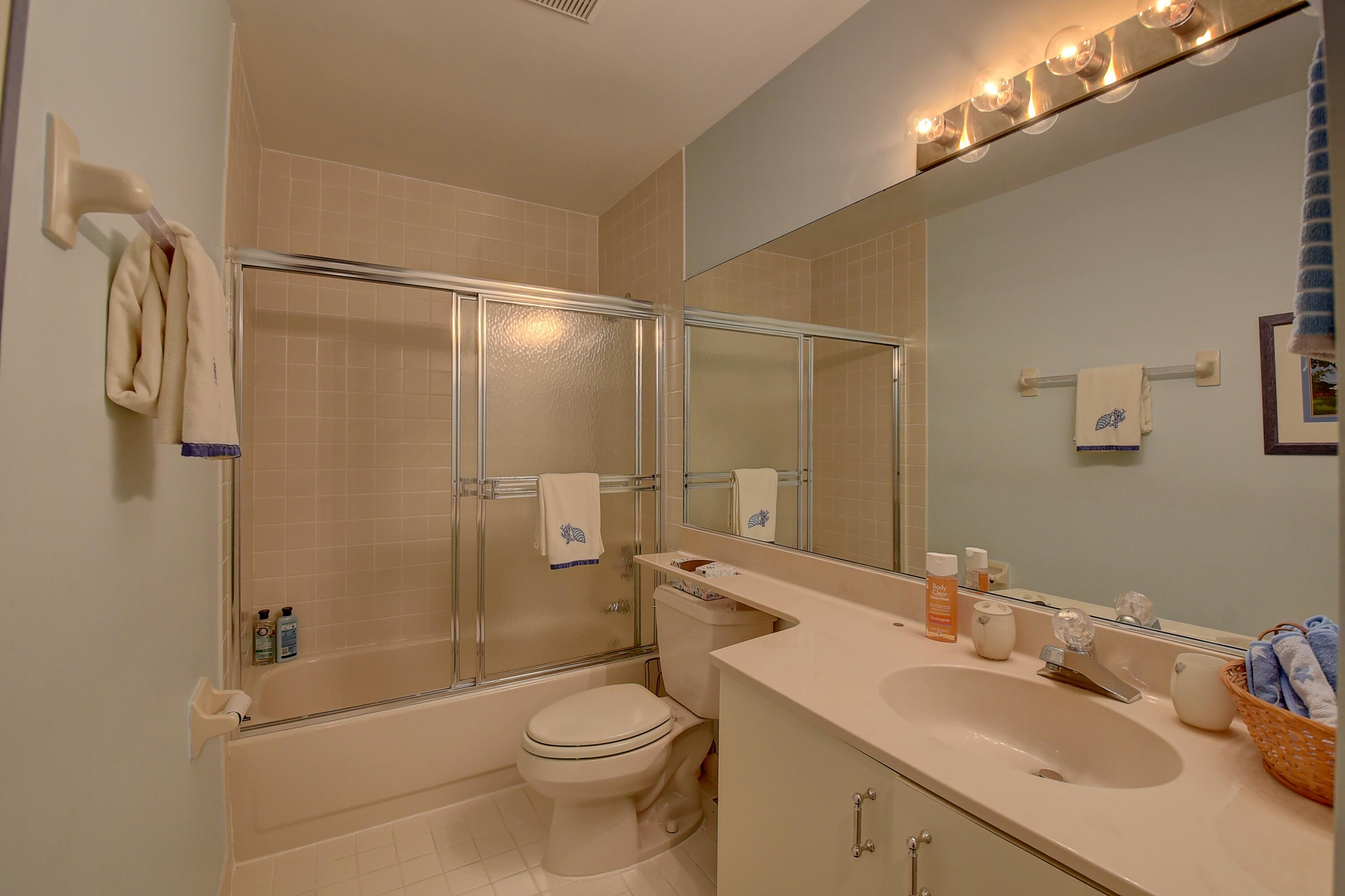 5101 North Ocean Boulevard, Unit B Ocean Ridge, FL 33435 - Photo 35 of 39 35_virtuals1 (79)