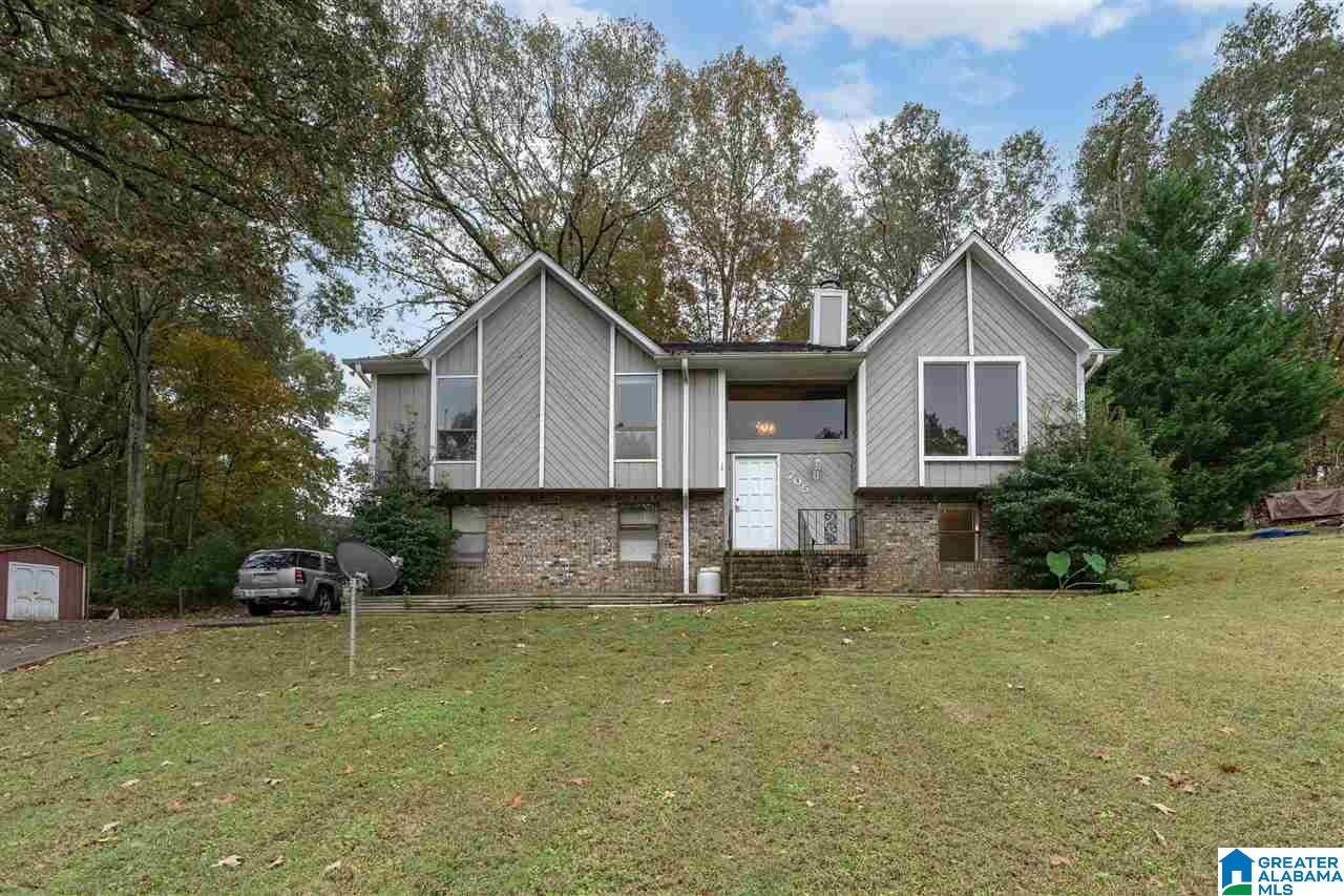 705 Colonial Drive Alabaster, AL 35007 - Photo 3 of 23
