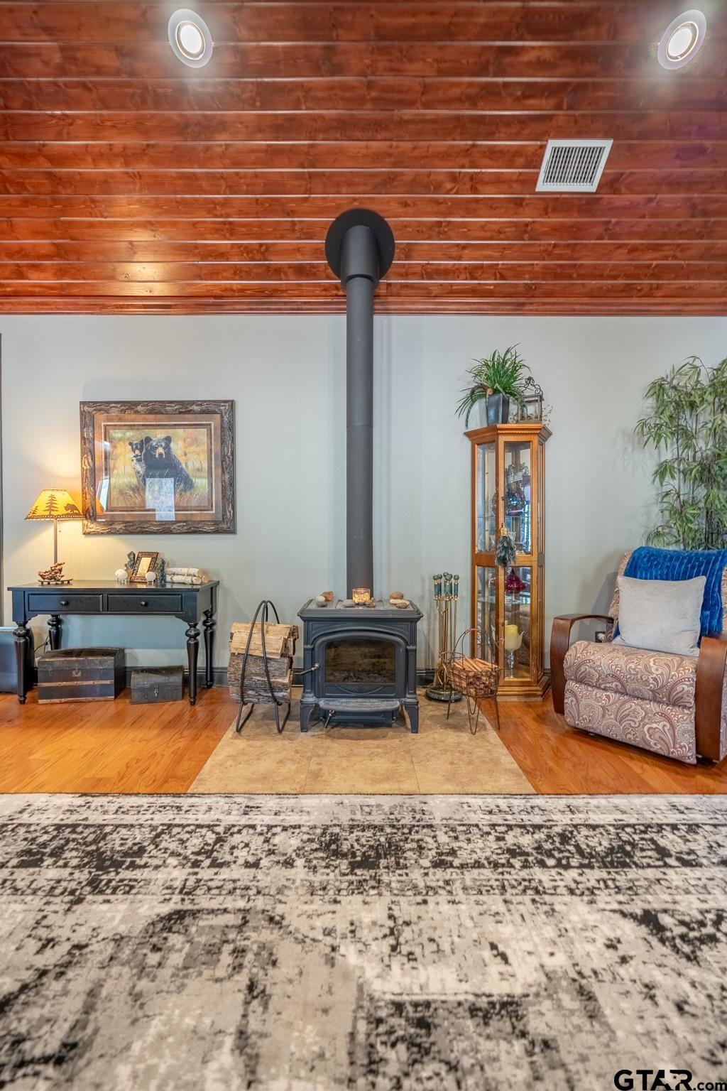 13307 Dustin Road Troup, TX 75789 - Photo 13 of 38 a living room with furniture