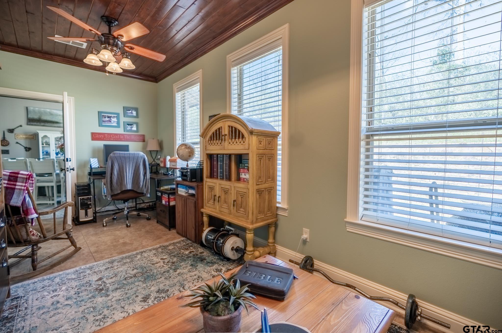 13307 Dustin Road Troup, TX 75789 - Photo 18 of 38 a room with musical instruments