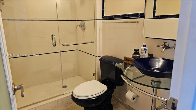 $3,700 | 3140 South Ocean Drive, Unit 506, Hallandale Beach, FL 33009