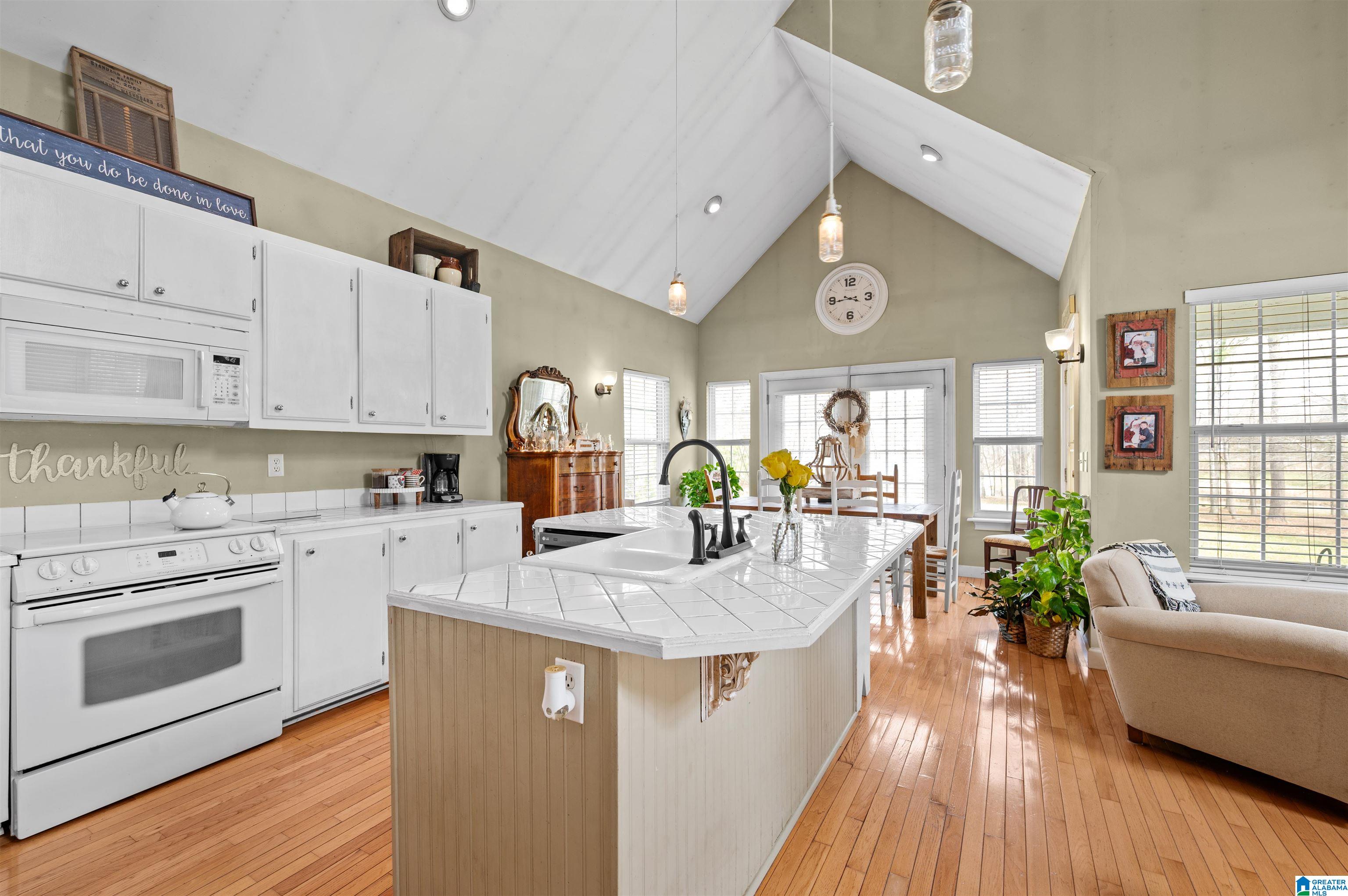 198 Heasletts Road Childersburg, AL 35044 - Photo 10 of 43