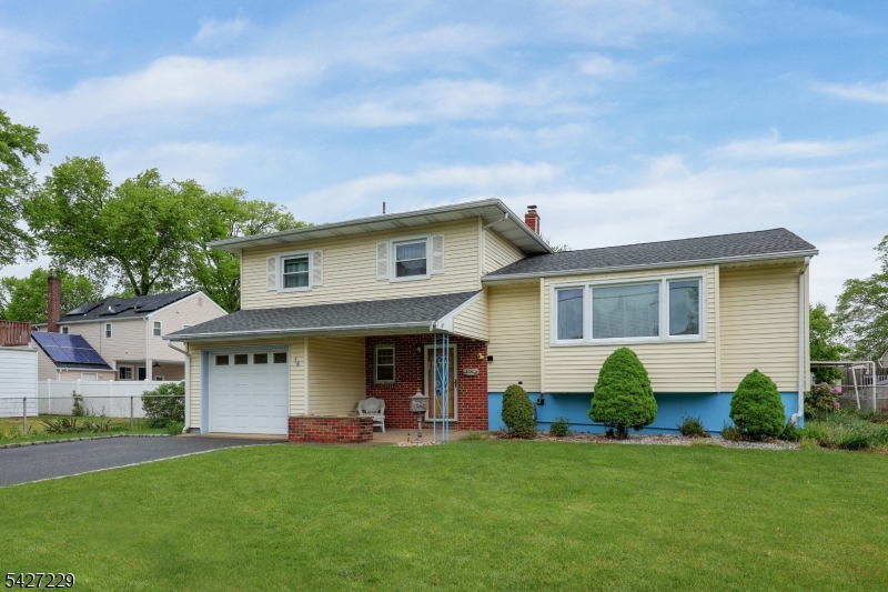 76 Harrison Street Clark, NJ 07066 - Photo 2 of 28