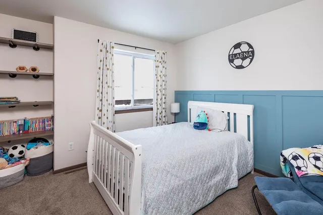 $389,000 | 1705 2nd Avenue Northeast, Barnesville, MN 56514