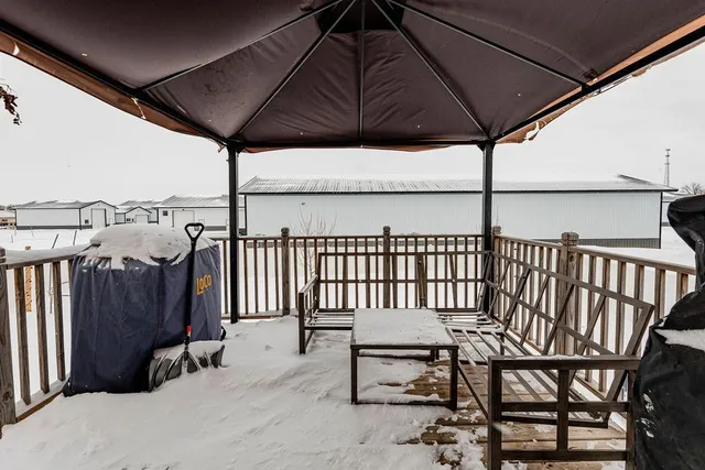 $389,000 | 1705 2nd Avenue Northeast, Barnesville, MN 56514