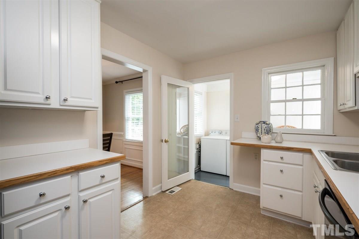 1709 Oberlin Road Raleigh, NC 27608 - Photo 11 of 17