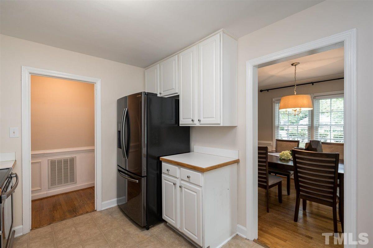 1709 Oberlin Road Raleigh, NC 27608 - Photo 9 of 17