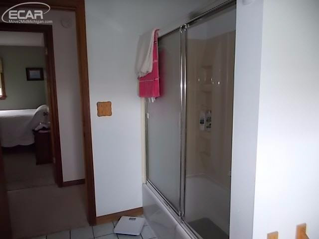 12294 West Mount Morris Road Flushing, MI 48433 - Photo 12 of 26 21290329-11.JPG