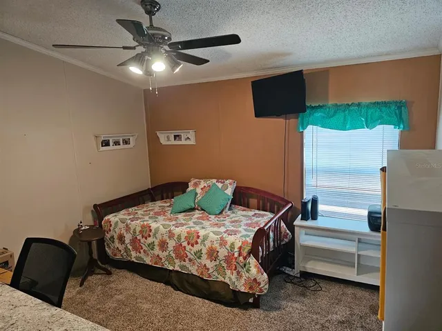 $153,000 | 13129 Southeast 47th Court, Belleview, FL 34420