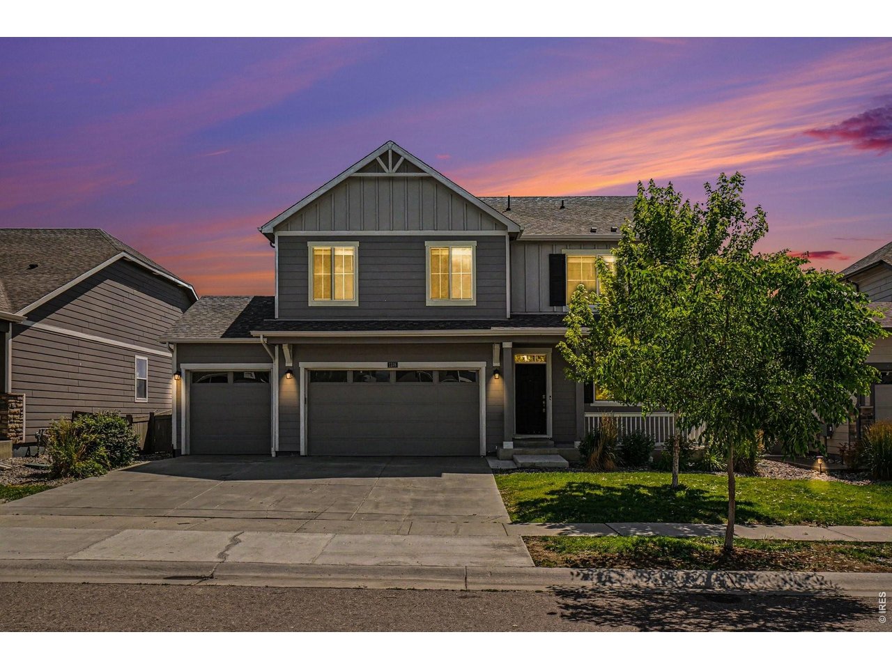 1378 Sun River Road Berthoud, CO 80513 - Photo 28 of 33 Front Twilight