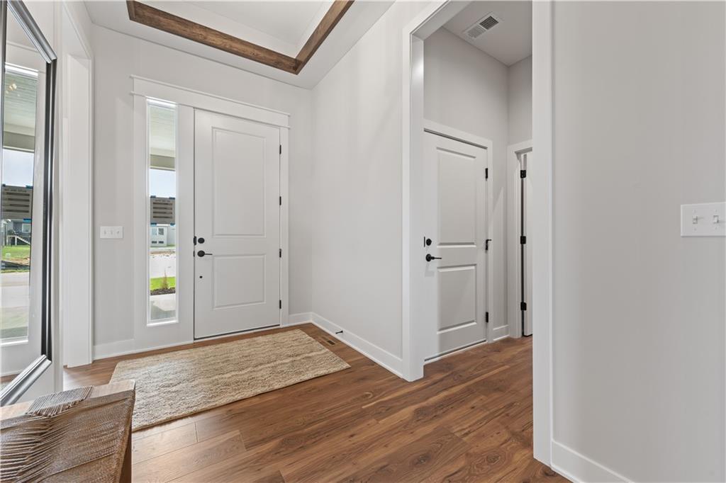 24924 West 145th Street Olathe, KS 66061 - Photo 11 of 34