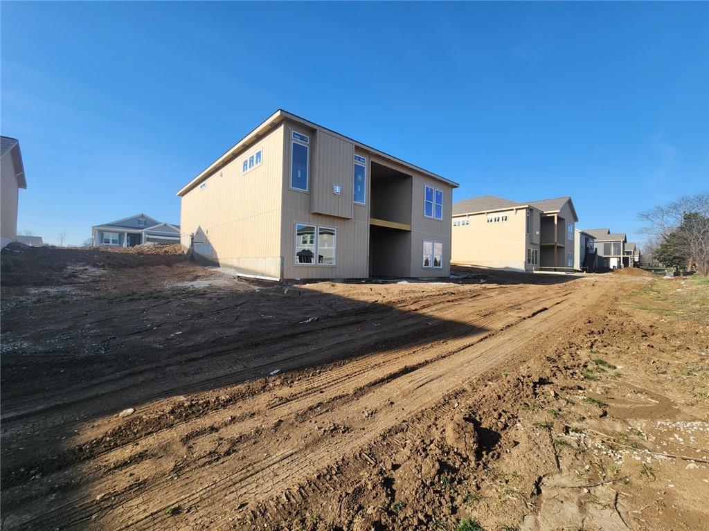 24924 West 145th Street Olathe, KS 66061 - Photo 6 of 34