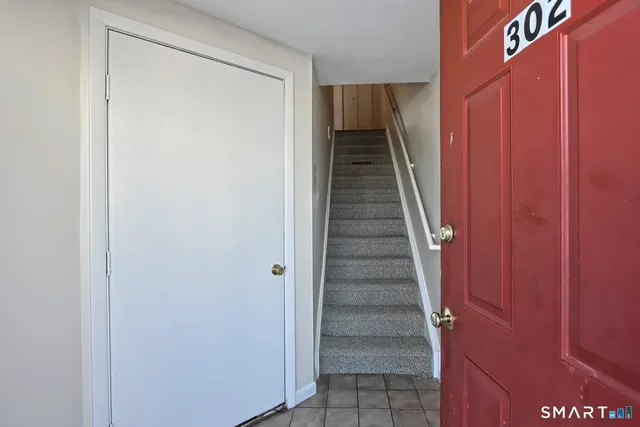 $185,000 | 1423 Quinnipiac Avenue, Unit 302, New Haven, CT 06513