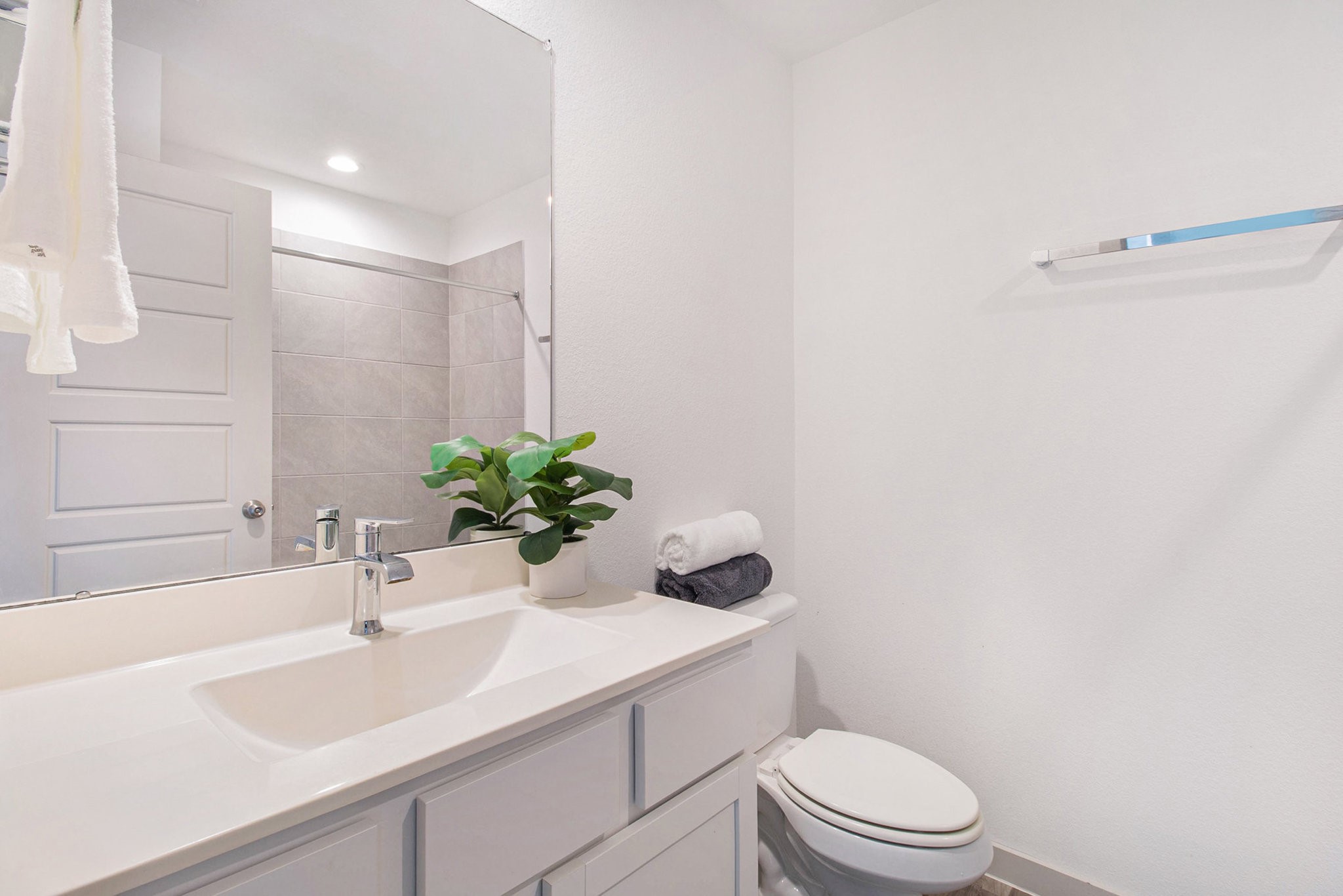 1823 William Scott Street Baytown, TX 77523 - Photo 25 of 27 a bathroom with a sink a toilet and shower