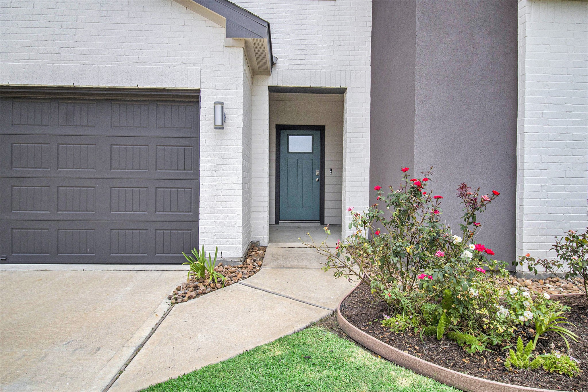 1823 William Scott Street Baytown, TX 77523 - Photo 5 of 27 a view of a house with potted plants