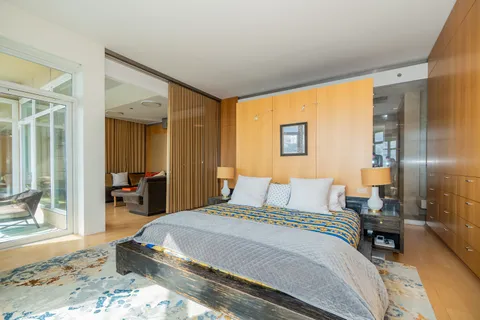 $2,999,000 | 2550 North Lakeview Avenue, Unit S2502, Chicago, IL 60614