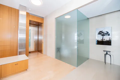 $2,999,000 | 2550 North Lakeview Avenue, Unit S2502, Chicago, IL 60614