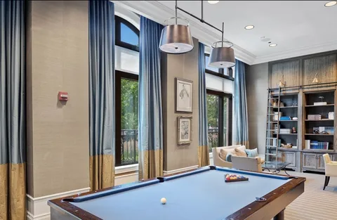 $2,999,000 | 2550 North Lakeview Avenue, Unit S2502, Chicago, IL 60614