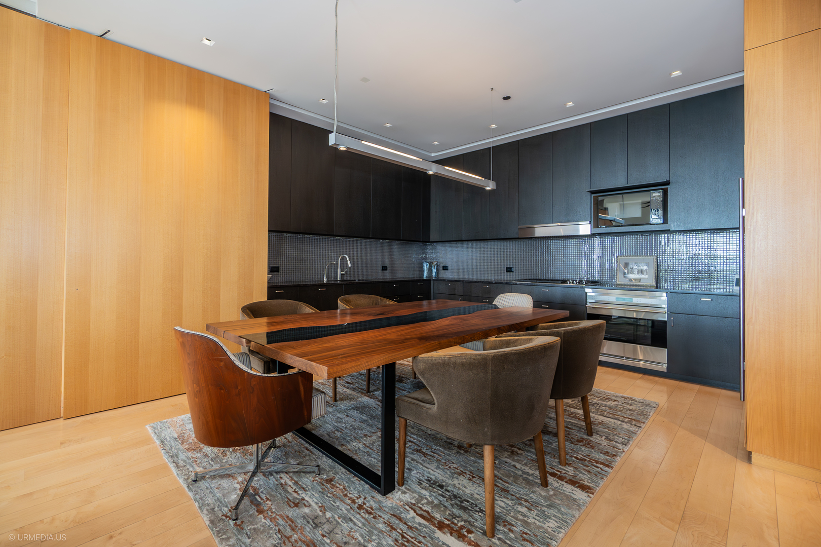 2550 North Lakeview Avenue, Unit S2502 Chicago, IL 60614 - Photo 10 of 52