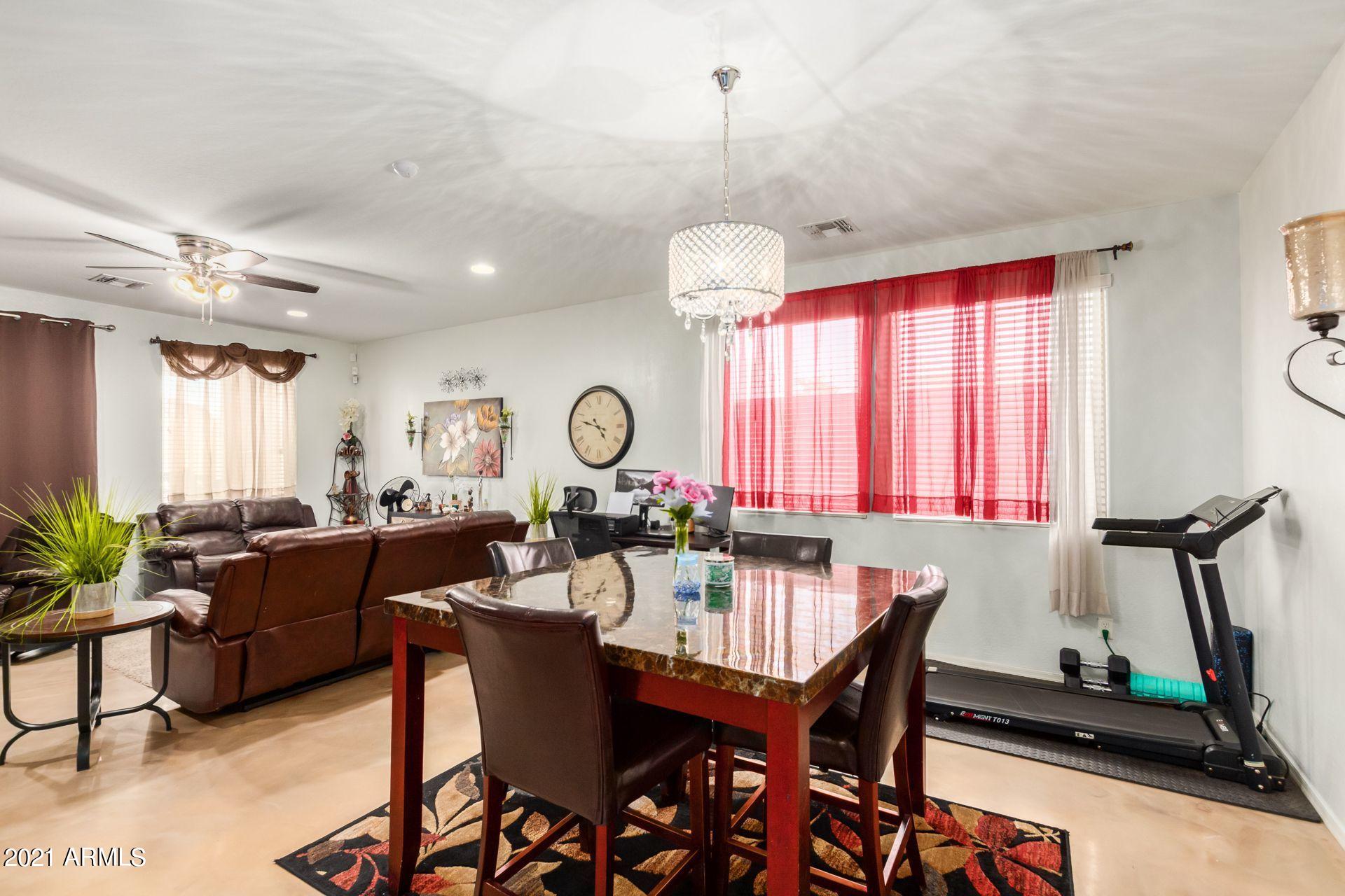 7516 West Darrel Road Laveen, AZ 85339 - Photo 4 of 18 Dining Room