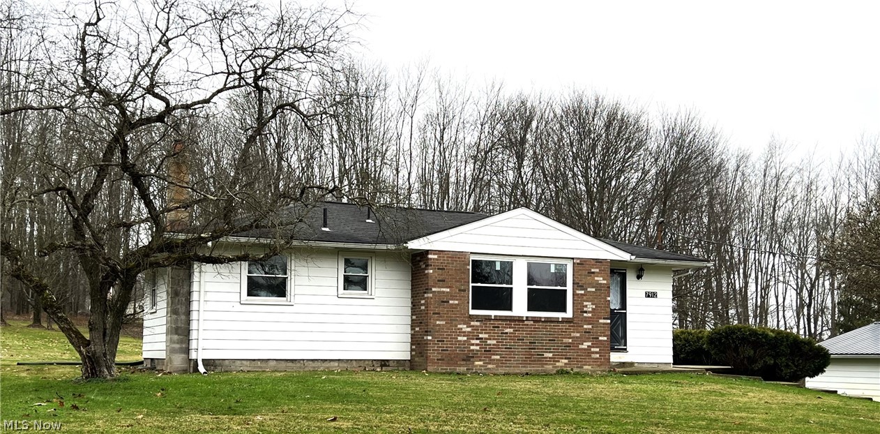 7912 Price Shaffer Road Hubbard, OH 44425 - Photo 2 of 23 3 bed, 1 bath ranch on approx 1.72 acres