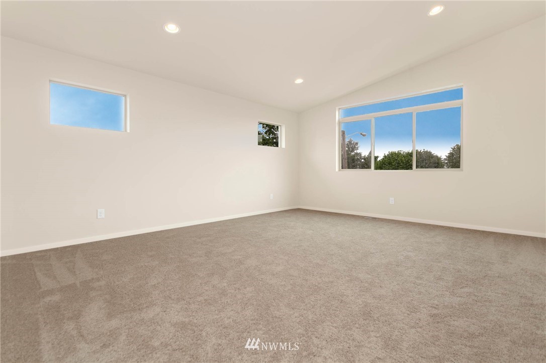 227 Southwest 3rd Court, Unit 7 Renton, WA 98057 - Photo 14 of 25