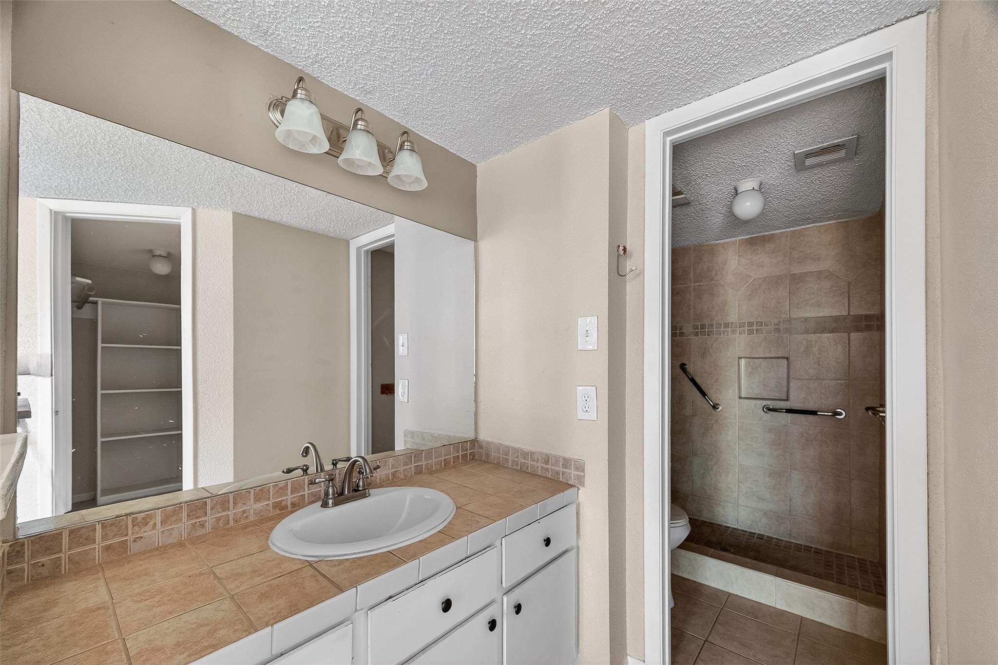 1505 Ward Road, Unit 214 Baytown, TX 77520 - Photo 18 of 31 Gallery Image 18