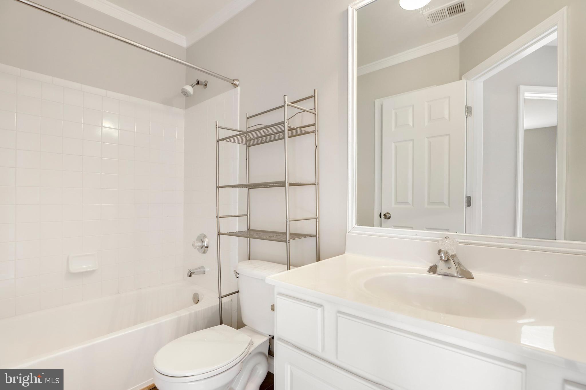 46390 Monocacy Square Sterling, VA 20165 - Photo 18 of 21