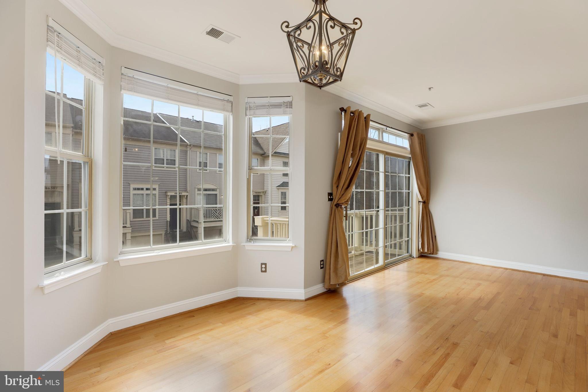 46390 Monocacy Square Sterling, VA 20165 - Photo 5 of 21