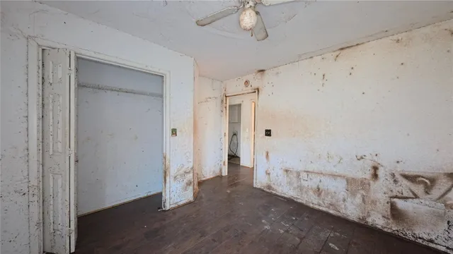 a view of a room with an empty space