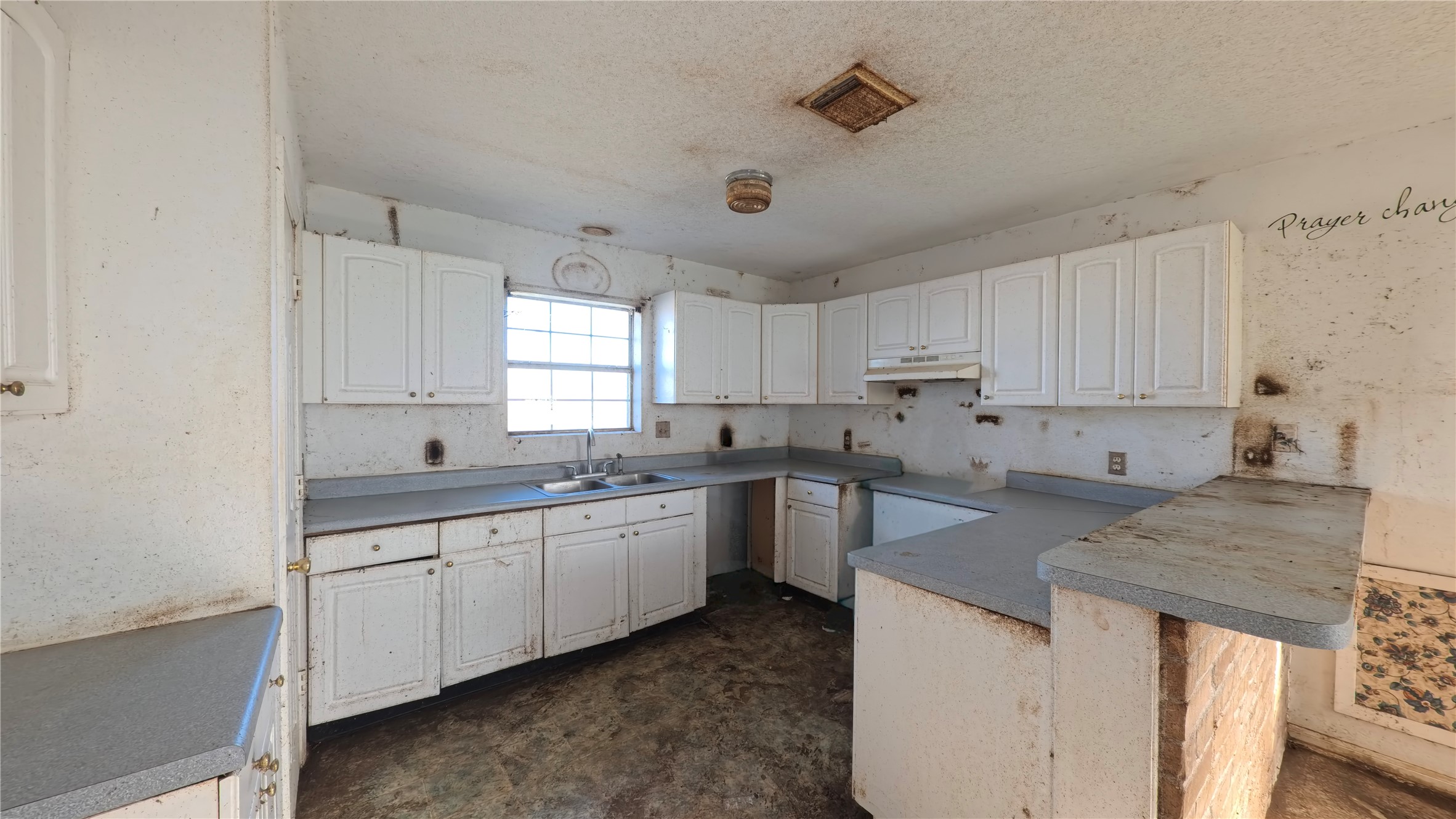 375 Longstreet Road New Waverly, TX 77358 - Photo 7 of 12