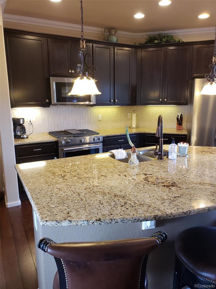 10224 RidgeGate Circle Lone Tree, CO 80124 - Photo 6 of 26