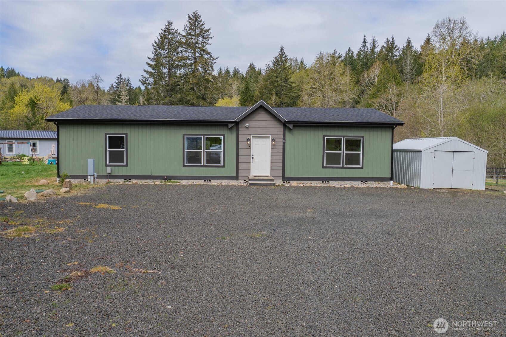 181 East Union Ridge Road Union, WA 98592 - Photo 3 of 34