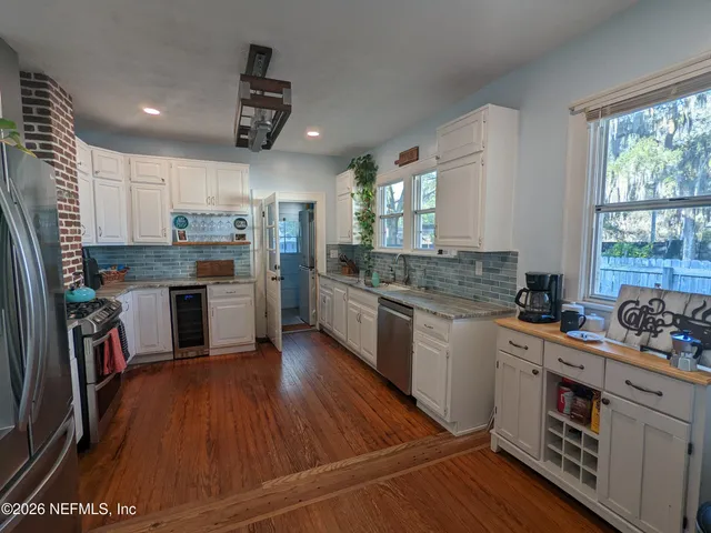 $2,395 | 3613 Boone Park Avenue, Jacksonville, FL 32205