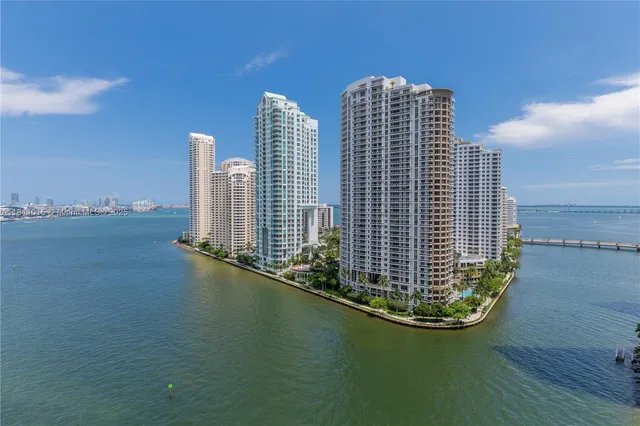 $5,400,000 | 300 Biscayne Blvd Way, Unit 1704, Miami, FL 33131
