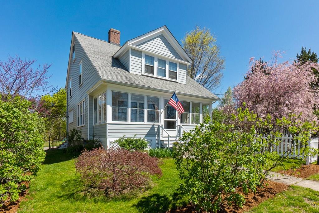 18 Robinson Road Littleton, MA 01460 - Photo 1 of 41 Gallery Image 1