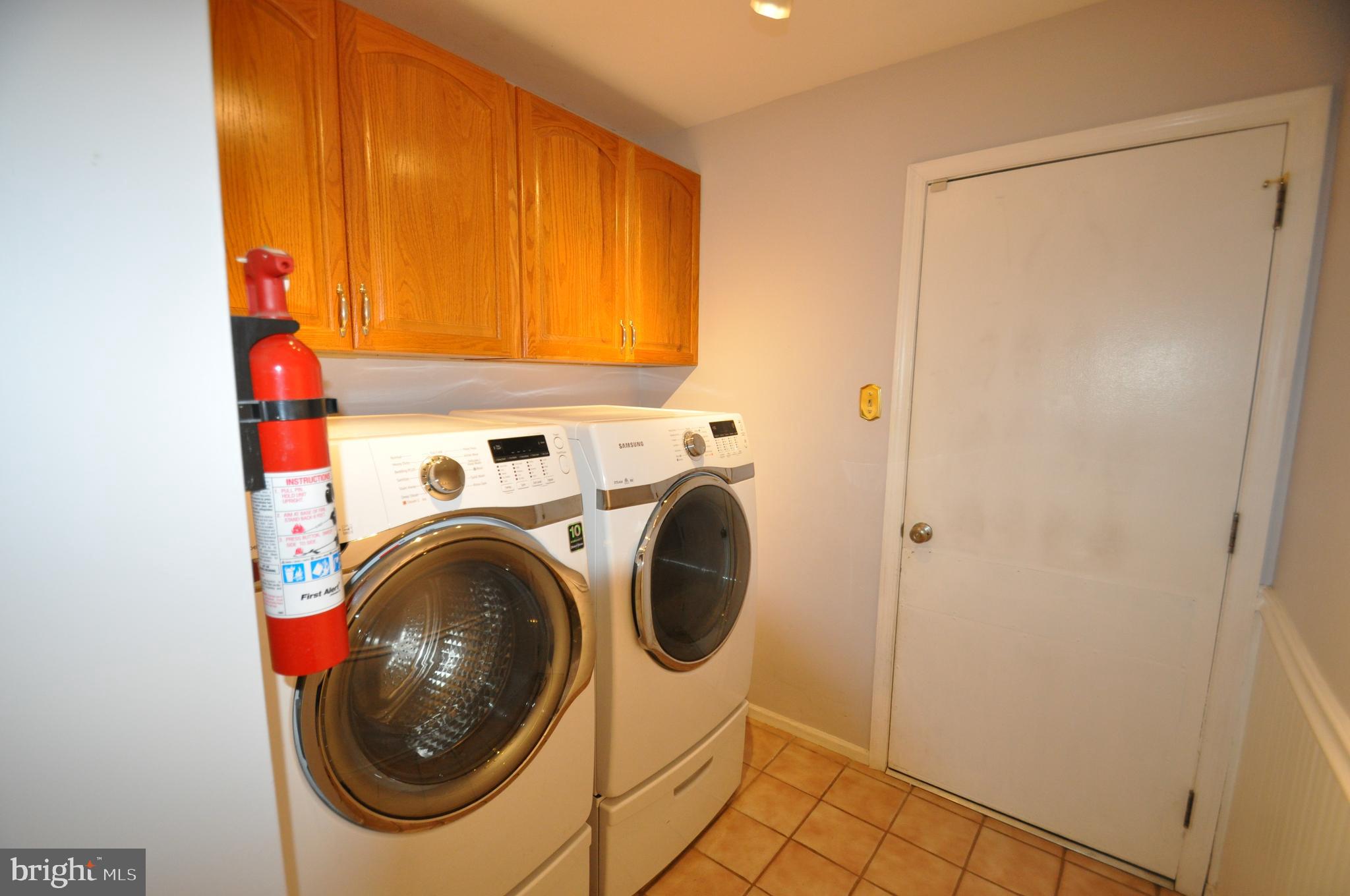 100 Country Flower Road Newark, DE 19711 - Photo 8 of 24 Washer & Dryer "included"