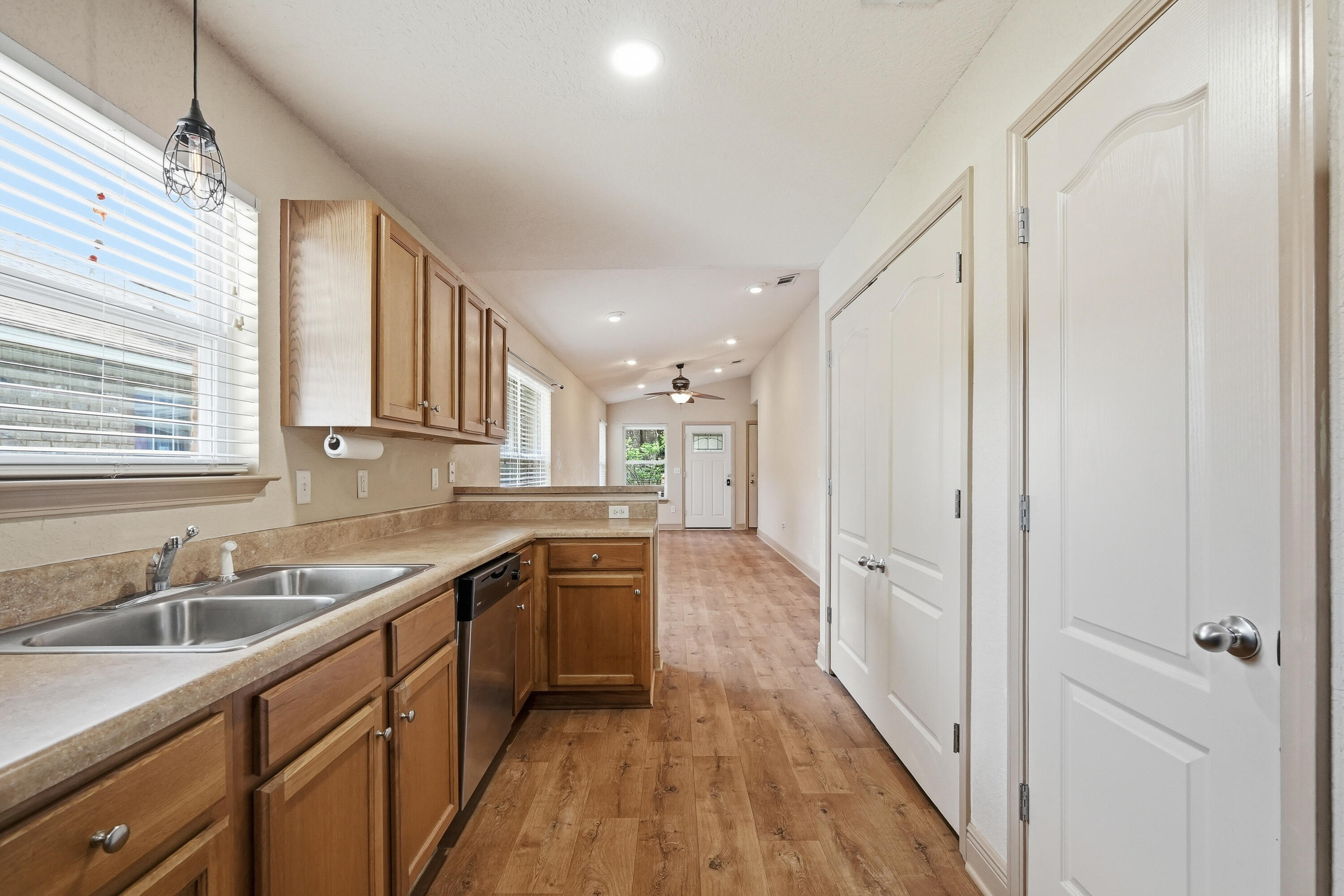 5530 Royal Street Crestview, FL 32539 - Photo 24 of 45 5530 royal st-20