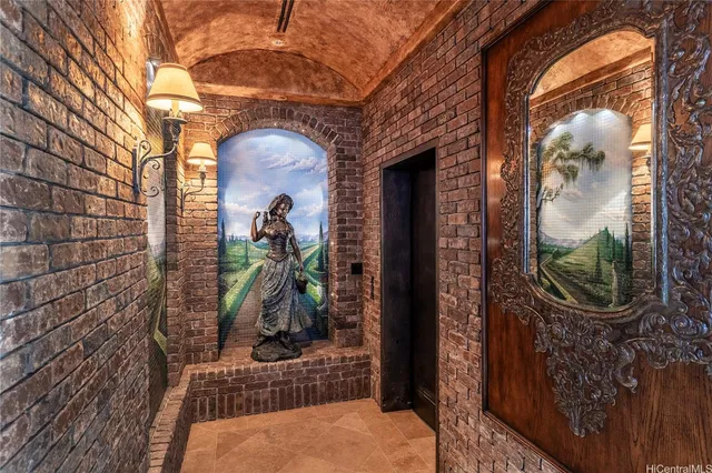 a view of entryway door